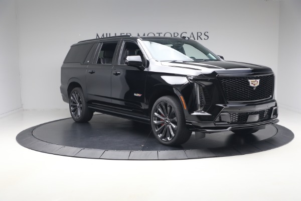 Used 2026 Cadillac Escalade-V ESV for sale $189,900 at Maserati of Greenwich in Greenwich CT 06830 11