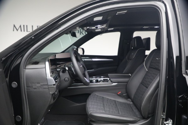 Used 2026 Cadillac Escalade-V ESV for sale $189,900 at Maserati of Greenwich in Greenwich CT 06830 13