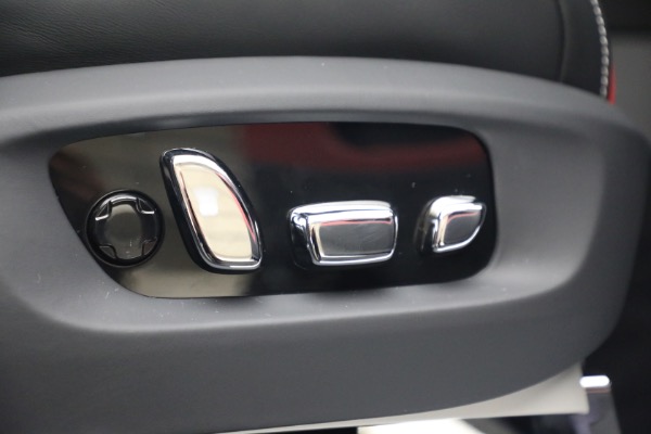 New 2027 Rolls-Royce Black Badge Cullinan for sale $569,350 at Maserati of Greenwich in Greenwich CT 06830 28