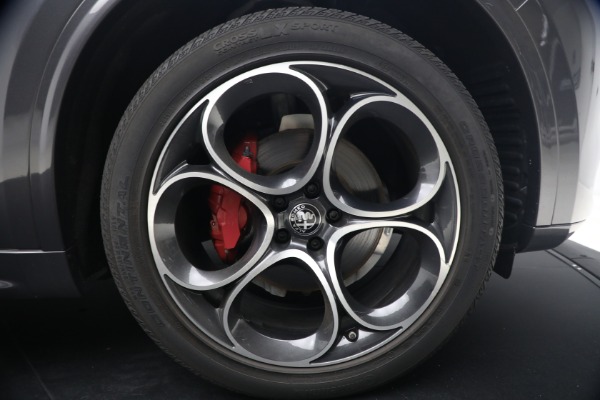 Used 2023 Alfa Romeo Stelvio Veloce for sale $34,900 at Maserati of Greenwich in Greenwich CT 06830 24