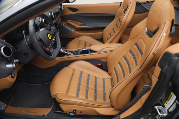 Used 2022 Ferrari Portofino M for sale $289,900 at Maserati of Greenwich in Greenwich CT 06830 15