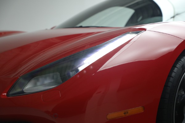 Used 2018 Ferrari 488 GTB for sale $399,900 at Maserati of Greenwich in Greenwich CT 06830 22