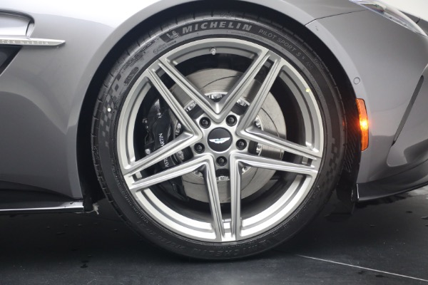 New 2026 Aston Martin Vantage S Roadster for sale $277,680 at Maserati of Greenwich in Greenwich CT 06830 27