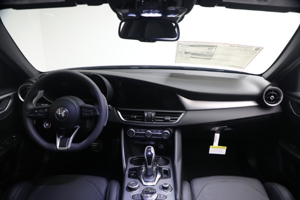 New 2026 Alfa Romeo Giulia Veloce for sale $55,815 at Maserati of Greenwich in Greenwich CT 06830 22