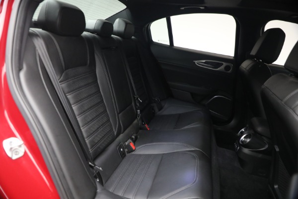 Used 2023 Alfa Romeo Giulia Veloce for sale $33,900 at Maserati of Greenwich in Greenwich CT 06830 19