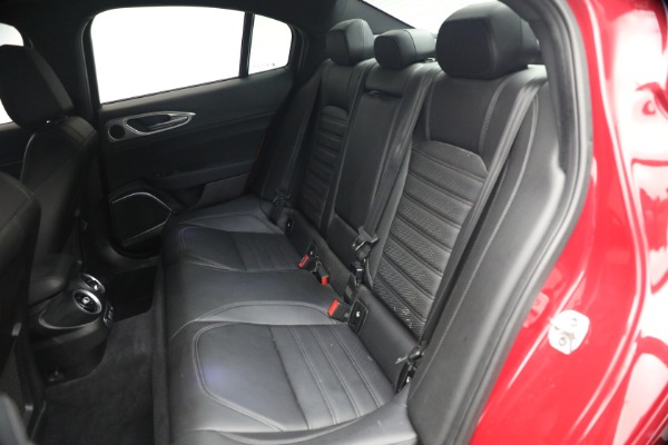 Used 2023 Alfa Romeo Giulia Veloce for sale $33,900 at Maserati of Greenwich in Greenwich CT 06830 20