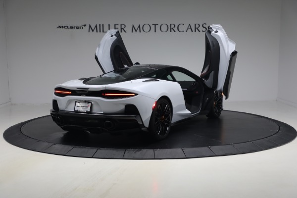 Used 2025 McLaren GTS Performance for sale $189,900 at Maserati of Greenwich in Greenwich CT 06830 16