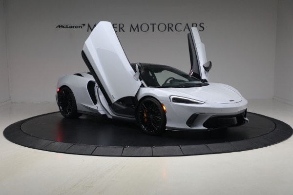 Used 2025 McLaren GTS Performance for sale $189,900 at Maserati of Greenwich in Greenwich CT 06830 18