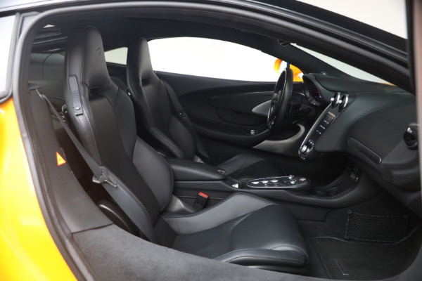 Used 2023 McLaren GT for sale $166,900 at Maserati of Greenwich in Greenwich CT 06830 18