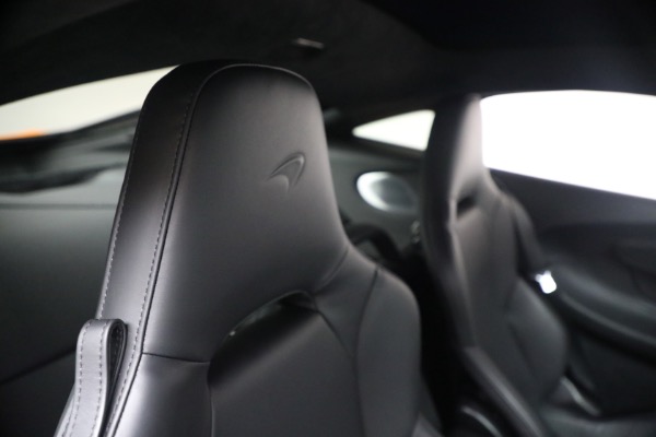Used 2023 McLaren GT for sale $166,900 at Maserati of Greenwich in Greenwich CT 06830 25