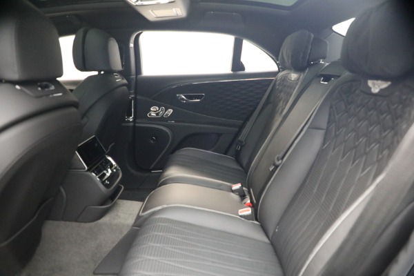 Used 2022 Bentley Flying Spur W12 for sale $195,900 at Maserati of Greenwich in Greenwich CT 06830 23