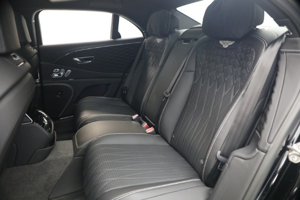 Used 2022 Bentley Flying Spur W12 for sale $195,900 at Maserati of Greenwich in Greenwich CT 06830 24