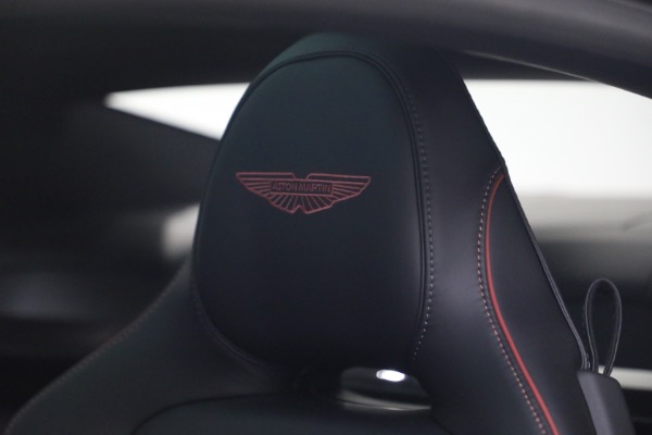 Used 2026 Aston Martin Vanquish for sale $455,900 at Maserati of Greenwich in Greenwich CT 06830 21