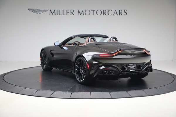 New 2026 Aston Martin Vantage S Roadster for sale $263,900 at Maserati of Greenwich in Greenwich CT 06830 5