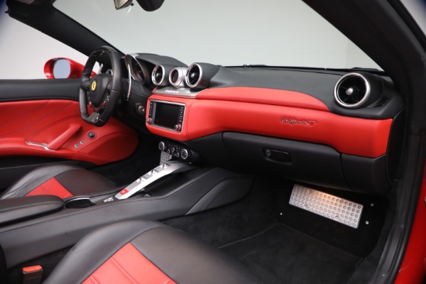 Used 2017 Ferrari California T for sale $163,900 at Maserati of Greenwich in Greenwich CT 06830 19