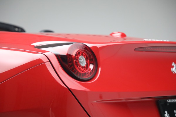 Used 2017 Ferrari California T for sale $163,900 at Maserati of Greenwich in Greenwich CT 06830 24