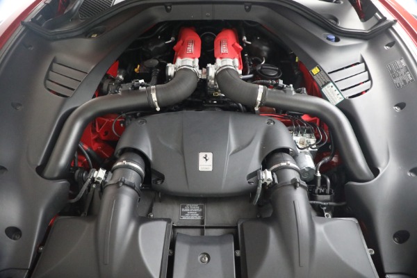 Used 2017 Ferrari California T for sale $163,900 at Maserati of Greenwich in Greenwich CT 06830 27