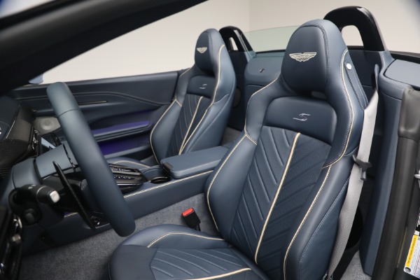 New 2026 Aston Martin Vantage S Roadster for sale $295,000 at Maserati of Greenwich in Greenwich CT 06830 27