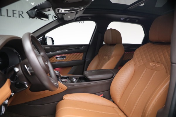 Used 2021 Bentley Bentayga Speed for sale $139,900 at Maserati of Greenwich in Greenwich CT 06830 21