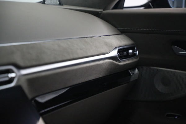 New 2026 Aston Martin Vantage S for sale $257,880 at Maserati of Greenwich in Greenwich CT 06830 18