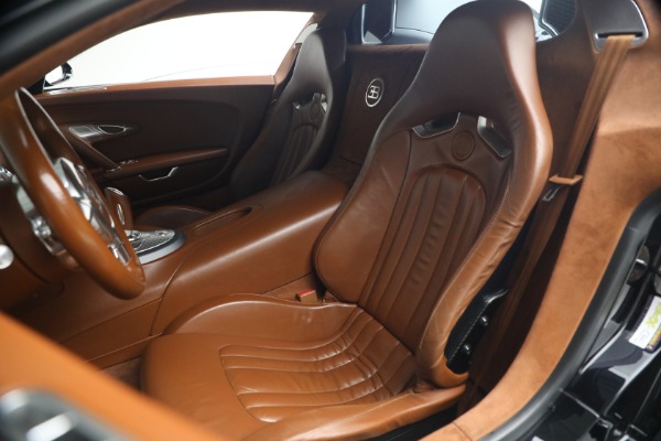 Used 2006 Bugatti Veyron 16.4 for sale Call for price at Maserati of Greenwich in Greenwich CT 06830 14