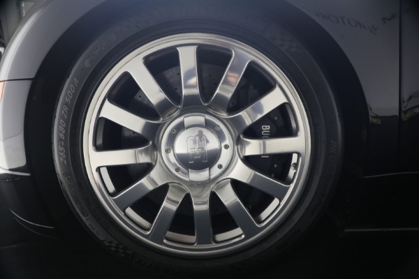 Used 2006 Bugatti Veyron 16.4 for sale Call for price at Maserati of Greenwich in Greenwich CT 06830 25