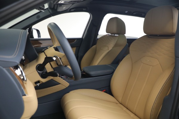 Used 2026 Bentley Bentayga EWB Azure V8 for sale $279,900 at Maserati of Greenwich in Greenwich CT 06830 20