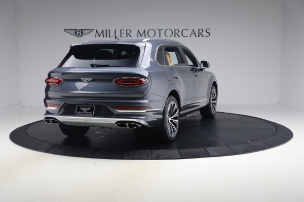 Used 2026 Bentley Bentayga EWB Azure V8 for sale $279,900 at Maserati of Greenwich in Greenwich CT 06830 7