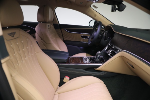 New 2027 Bentley Flying Spur Azure for sale $363,300 at Maserati of Greenwich in Greenwich CT 06830 26