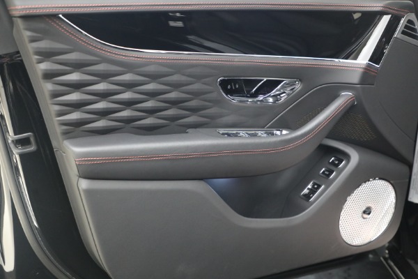 Used 2022 Bentley Flying Spur Hybrid for sale $149,900 at Maserati of Greenwich in Greenwich CT 06830 18
