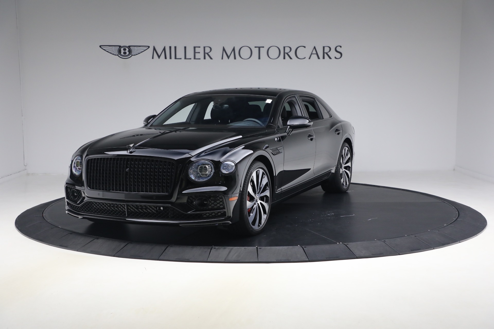 Used 2022 Bentley Flying Spur Hybrid for sale $149,900 at Maserati of Greenwich in Greenwich CT 06830 1