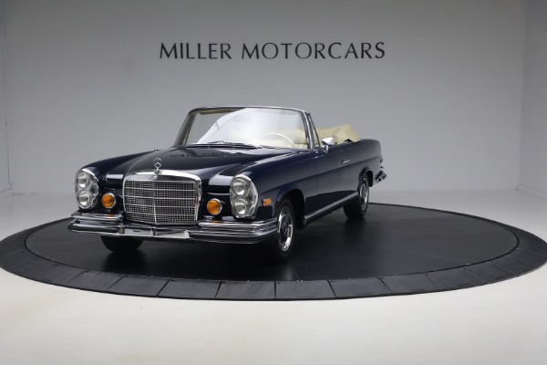 Used 1971 Mercedes-Benz 280SE 3.5 Cabriolet for sale $475,000 at Maserati of Greenwich in Greenwich CT 06830 10