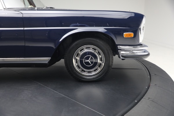 Used 1971 Mercedes-Benz 280SE 3.5 Cabriolet for sale $475,000 at Maserati of Greenwich in Greenwich CT 06830 21