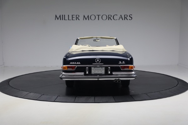 Used 1971 Mercedes-Benz 280SE 3.5 Cabriolet for sale $475,000 at Maserati of Greenwich in Greenwich CT 06830 5