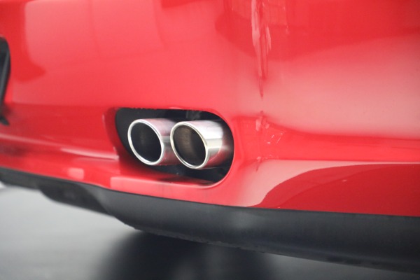 Used 2000 Ferrari 550 Maranello for sale $395,900 at Maserati of Greenwich in Greenwich CT 06830 24