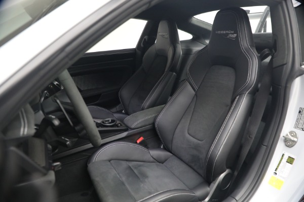 Used 2025 Porsche 911 GT3 RS for sale $479,900 at Maserati of Greenwich in Greenwich CT 06830 14
