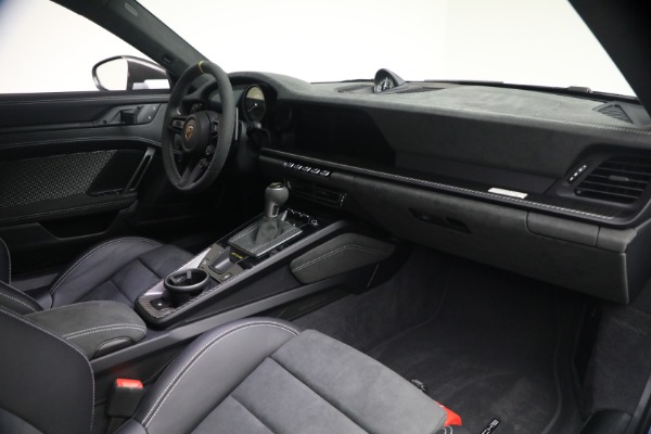 Used 2025 Porsche 911 GT3 RS for sale $479,900 at Maserati of Greenwich in Greenwich CT 06830 18