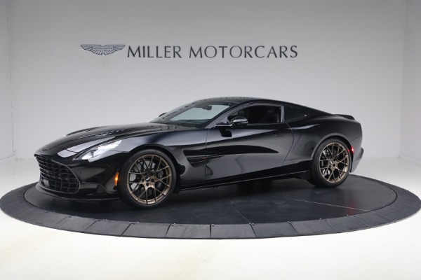 Used 2025 Aston Martin Vanquish for sale $415,900 at Maserati of Greenwich in Greenwich CT 06830 2