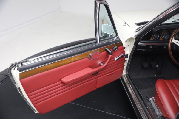 Used 1974 BMW 3.0CSi for sale $175,000 at Maserati of Greenwich in Greenwich CT 06830 17
