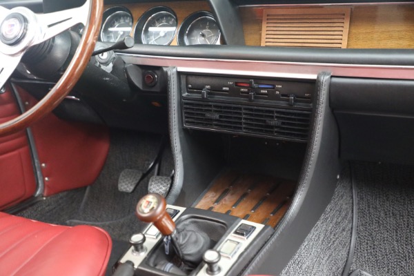 Used 1974 BMW 3.0CSi for sale $175,000 at Maserati of Greenwich in Greenwich CT 06830 26