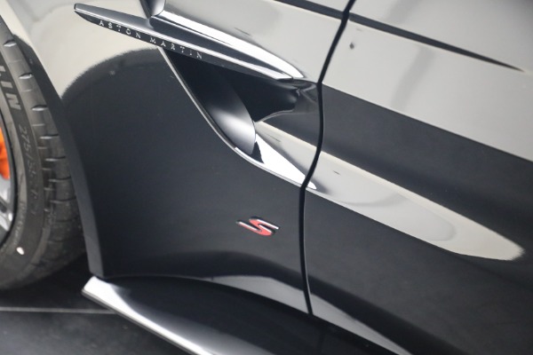 New 2026 Aston Martin Vantage S Roadster for sale $256,300 at Maserati of Greenwich in Greenwich CT 06830 25