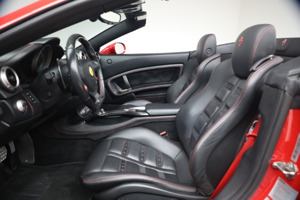 Used 2014 Ferrari California 30 for sale $115,900 at Maserati of Greenwich in Greenwich CT 06830 15