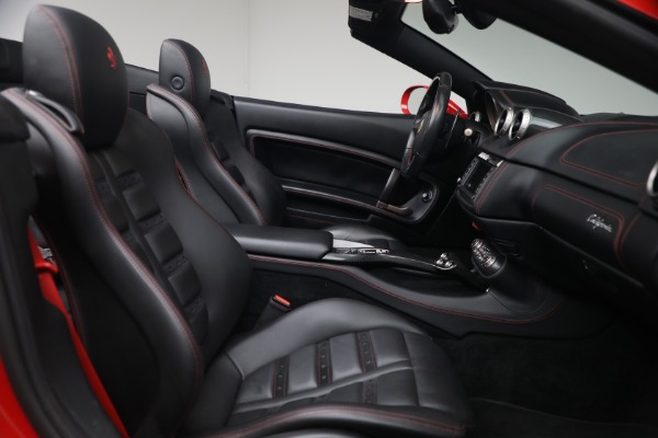 Used 2014 Ferrari California 30 for sale $115,900 at Maserati of Greenwich in Greenwich CT 06830 18