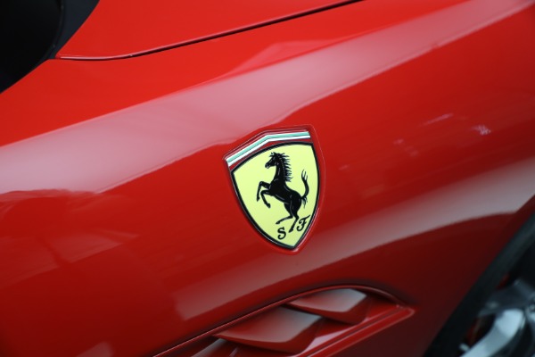 Used 2014 Ferrari California 30 for sale $115,900 at Maserati of Greenwich in Greenwich CT 06830 27