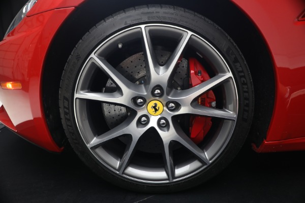 Used 2014 Ferrari California 30 for sale $115,900 at Maserati of Greenwich in Greenwich CT 06830 28
