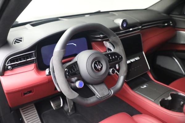 New 2027 Maserati Grecale Trofeo for sale $128,145 at Maserati of Greenwich in Greenwich CT 06830 20