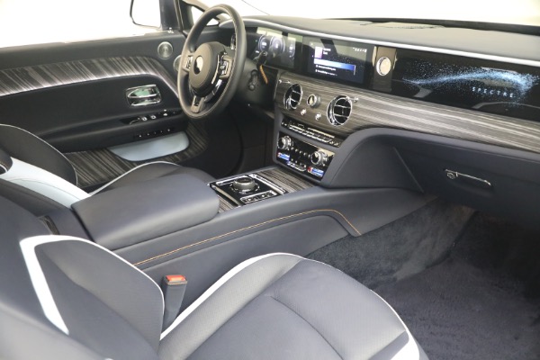 Used 2024 Rolls-Royce Spectre for sale $345,900 at Maserati of Greenwich in Greenwich CT 06830 20