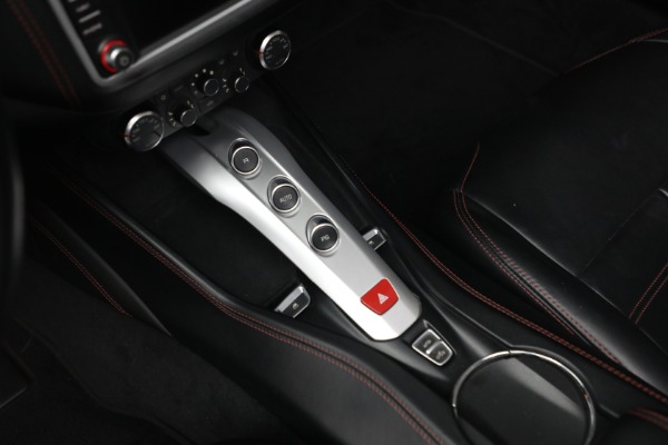 Used 2015 Ferrari California T for sale $139,900 at Maserati of Greenwich in Greenwich CT 06830 22
