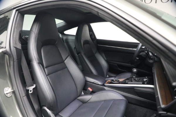 Used 2020 Porsche 911 Carrera 4S for sale $144,900 at Maserati of Greenwich in Greenwich CT 06830 17