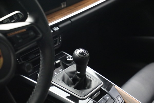 Used 2020 Porsche 911 Carrera 4S for sale $144,900 at Maserati of Greenwich in Greenwich CT 06830 20